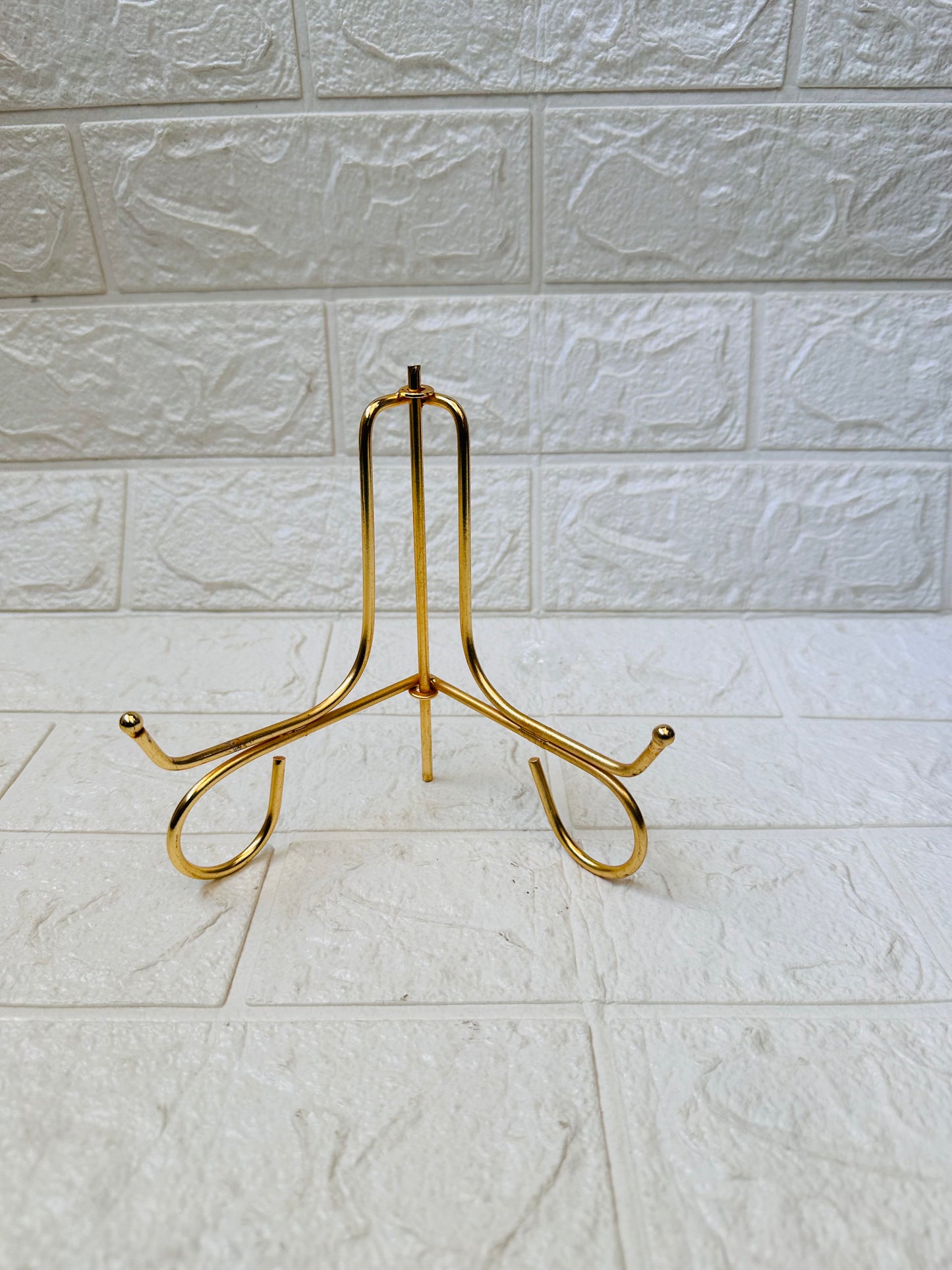 4” inch foldable metal stand