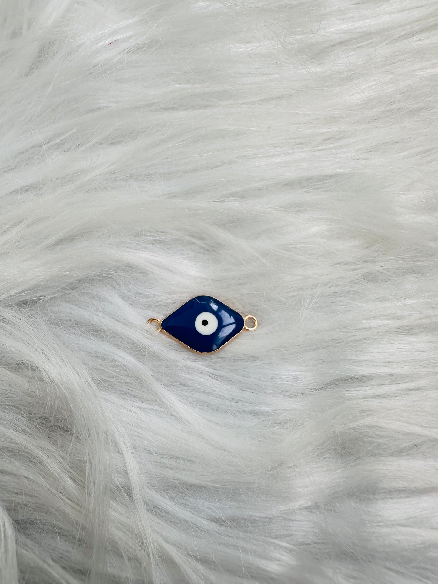 Resin charm evil eye 03