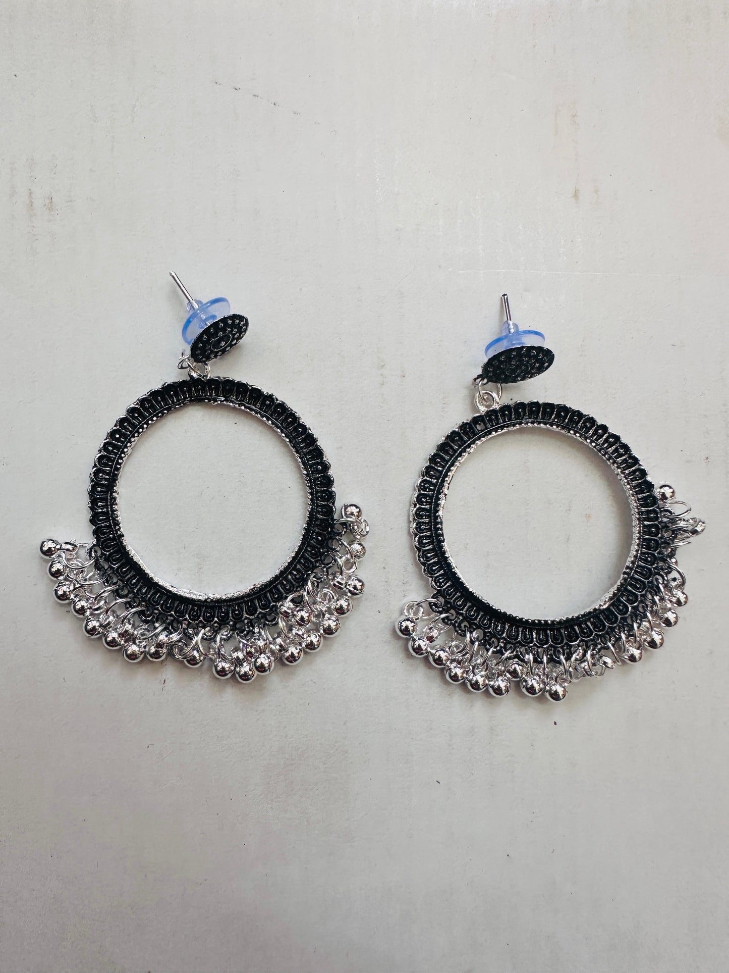 Jhumkha