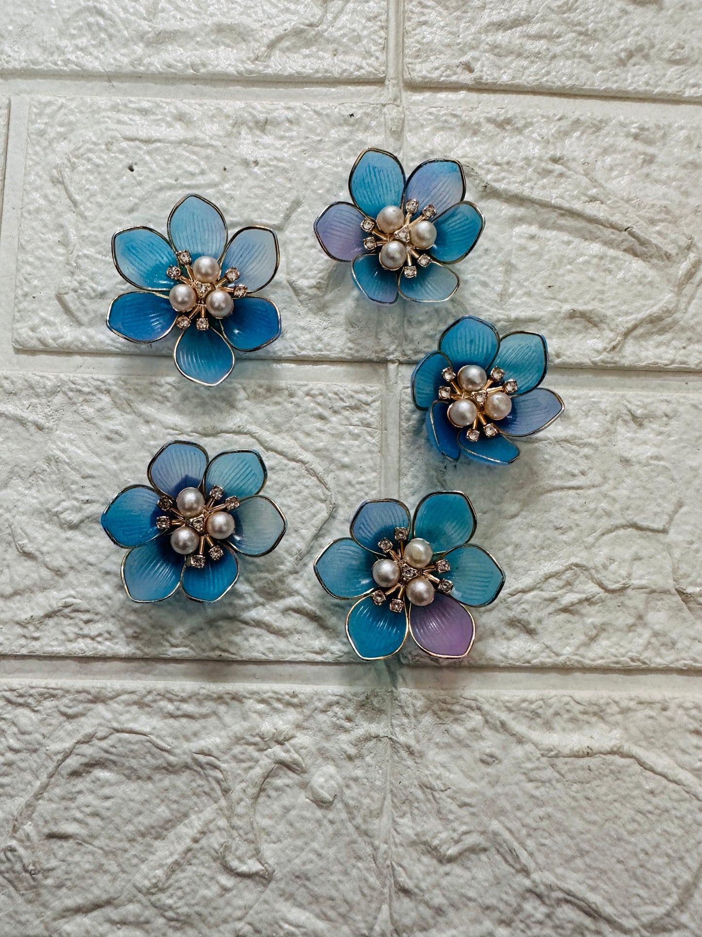 Artificial flowers 5 pcs