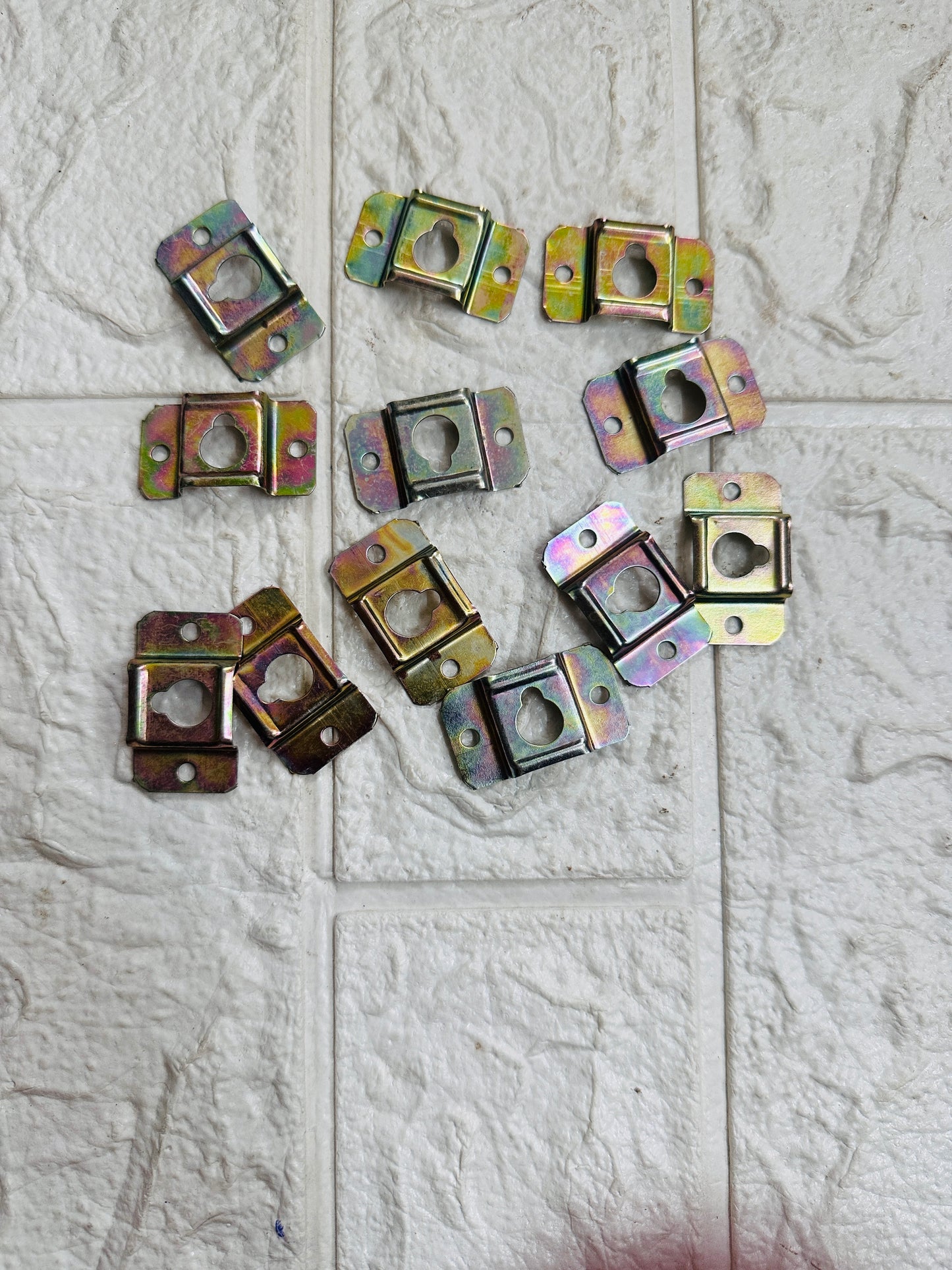 Wall clamp hook