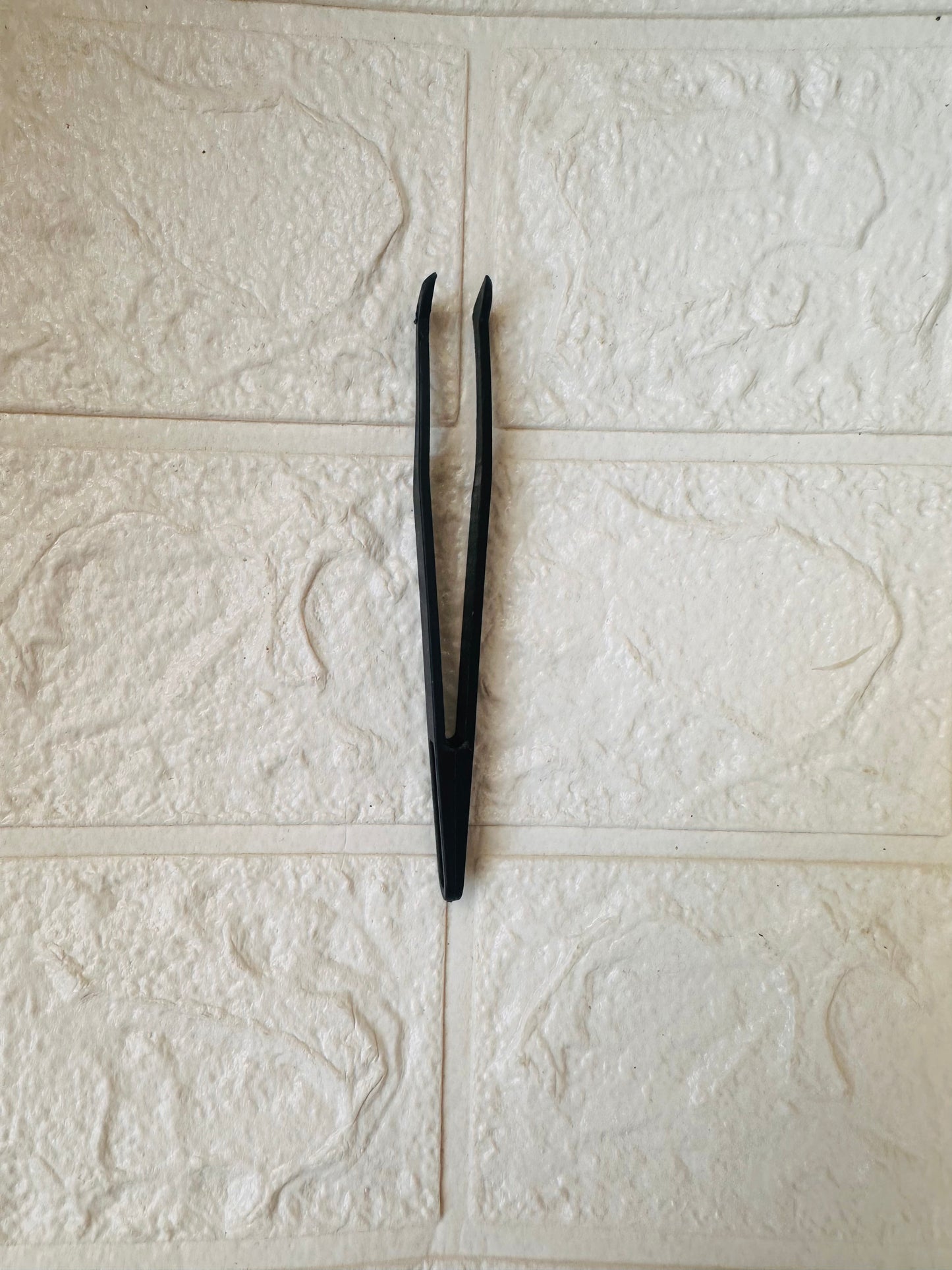 Tweezer