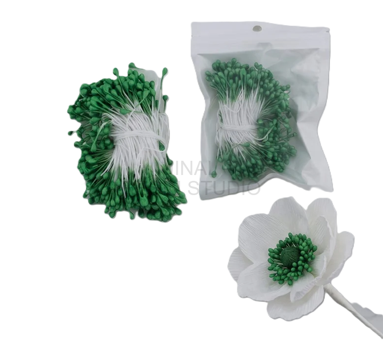 Green Polons approx 270 pcs 3 mm