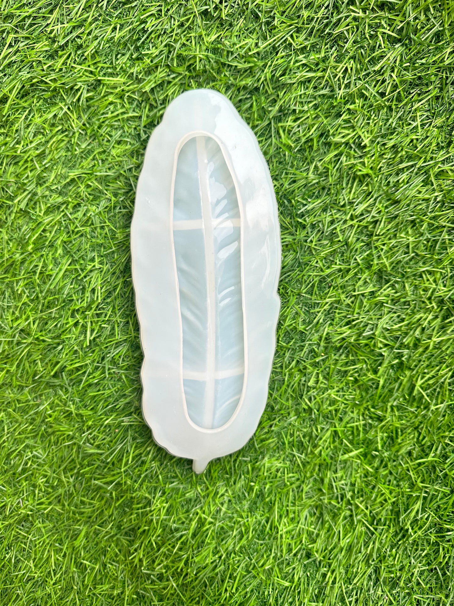 Feather trinket tray
