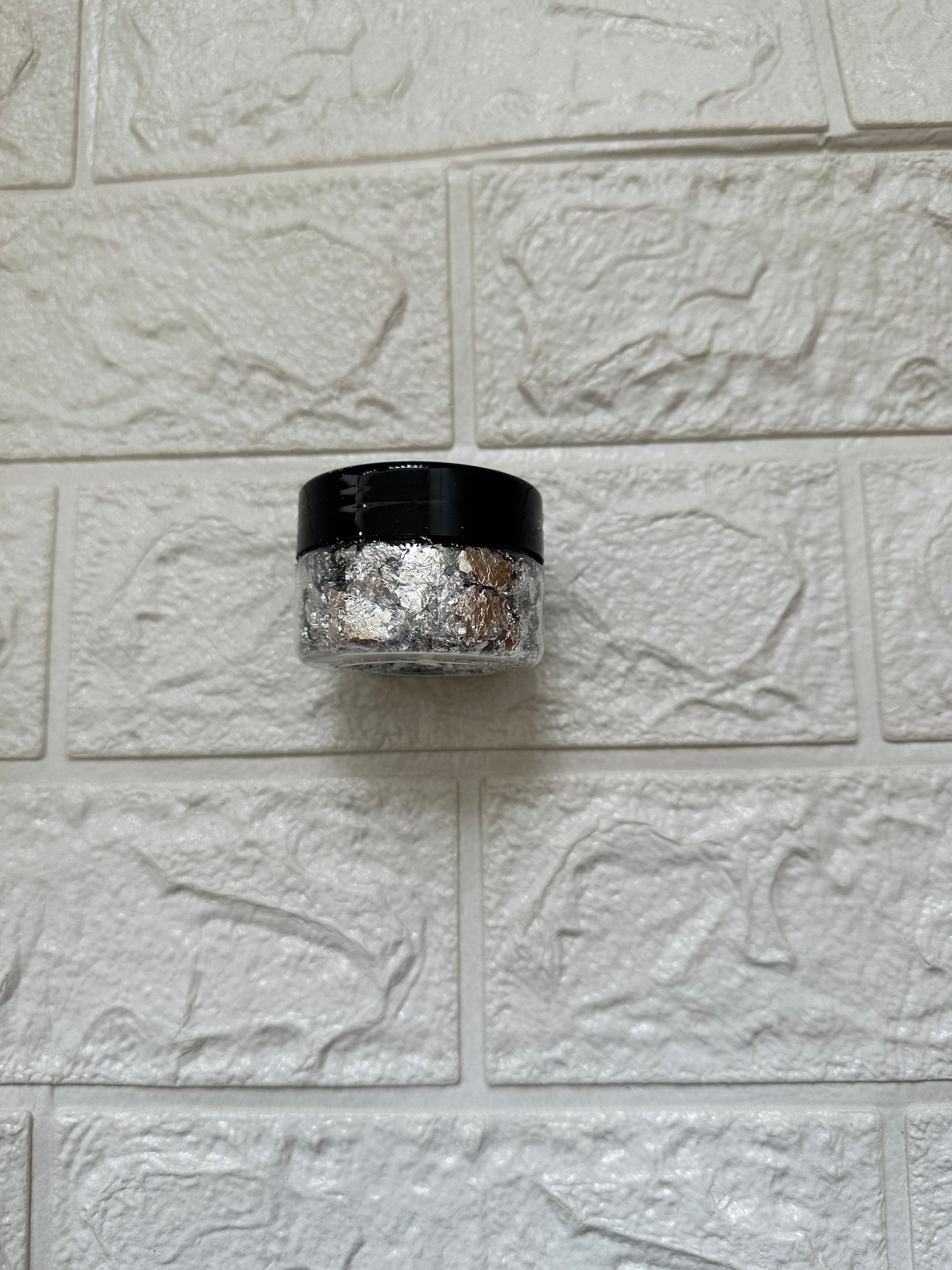 Silver flakes