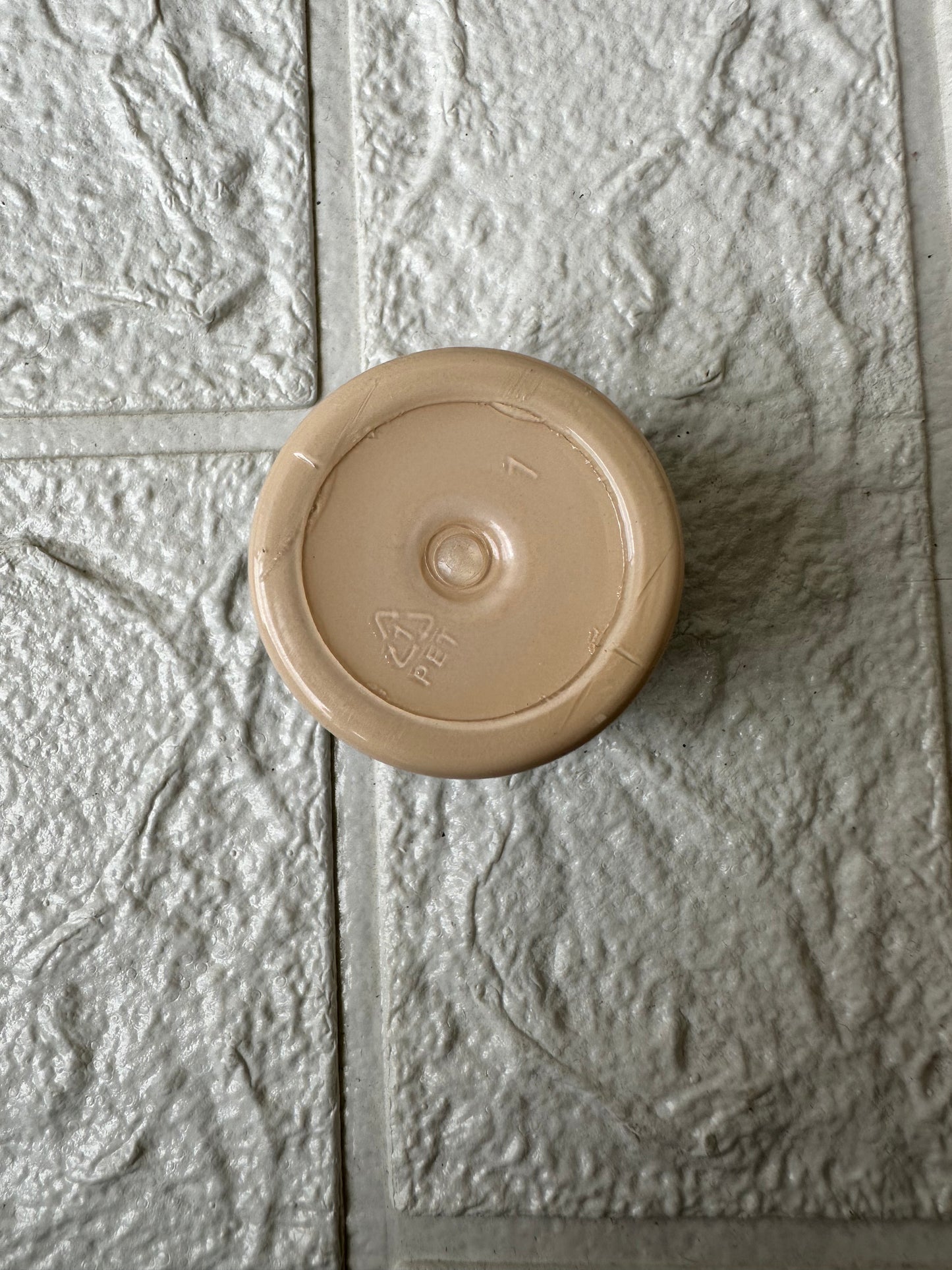 Ivory opaque pigment