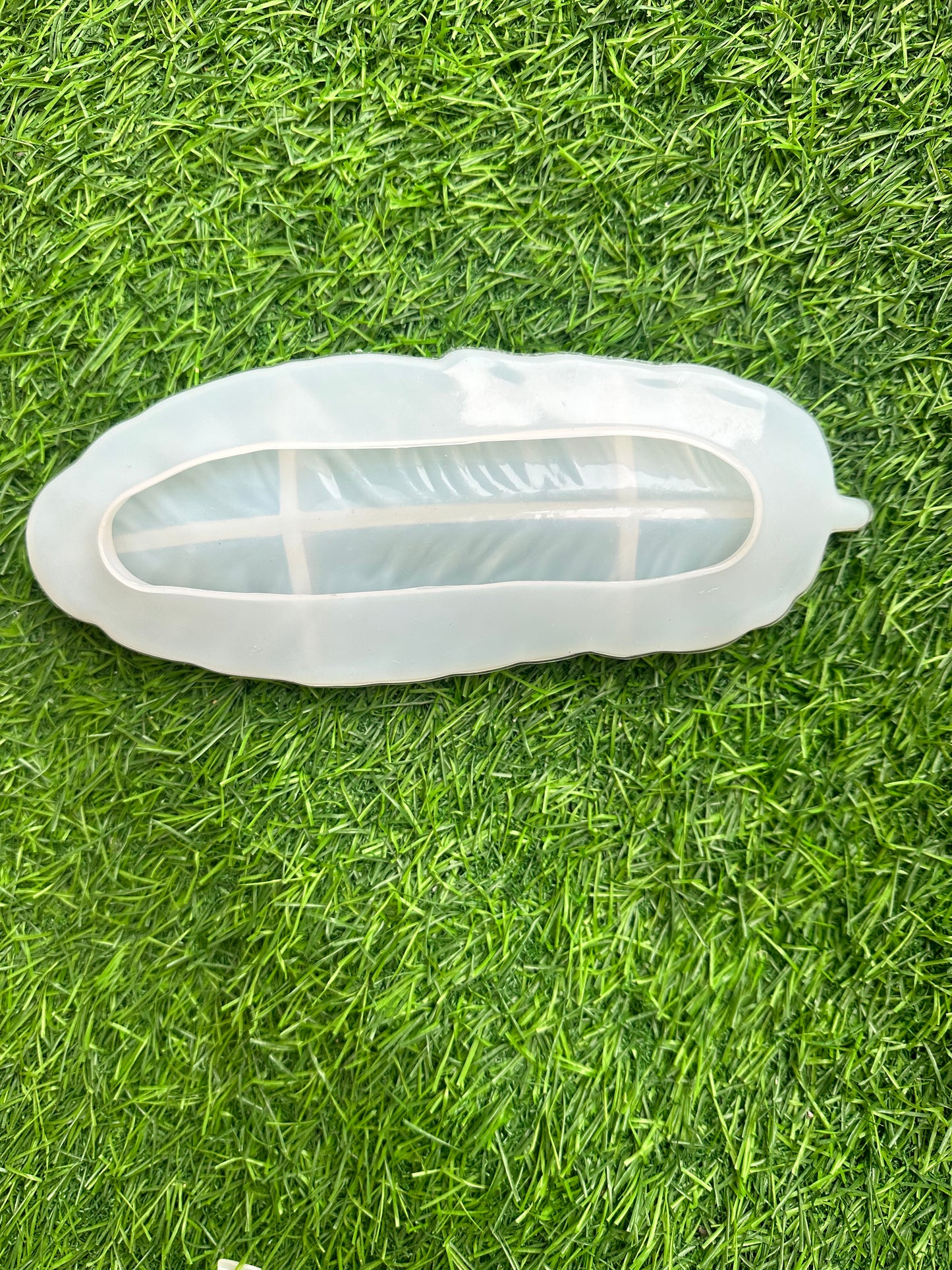 Feather trinket tray