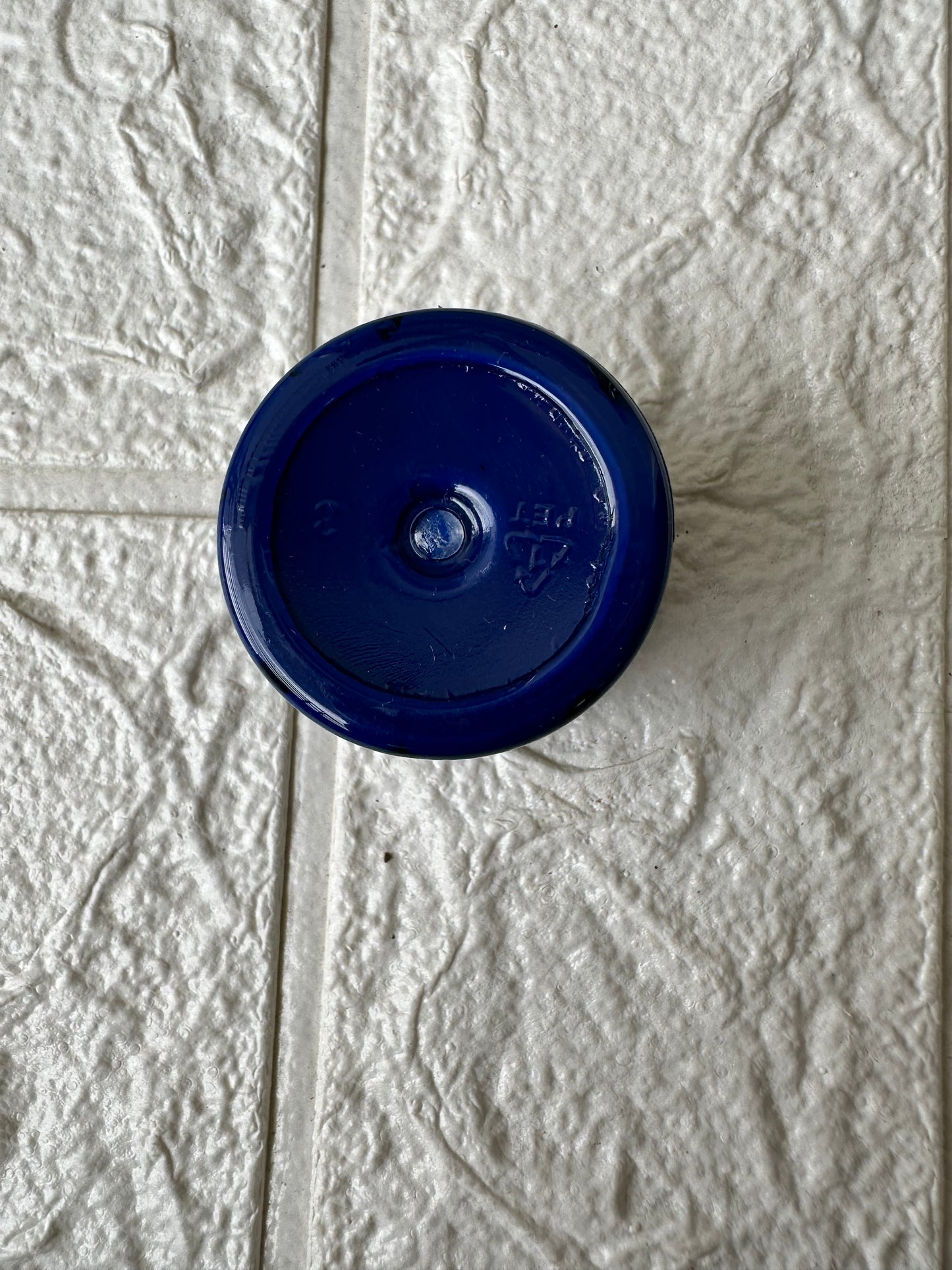 Oxford blue opaque pigment
