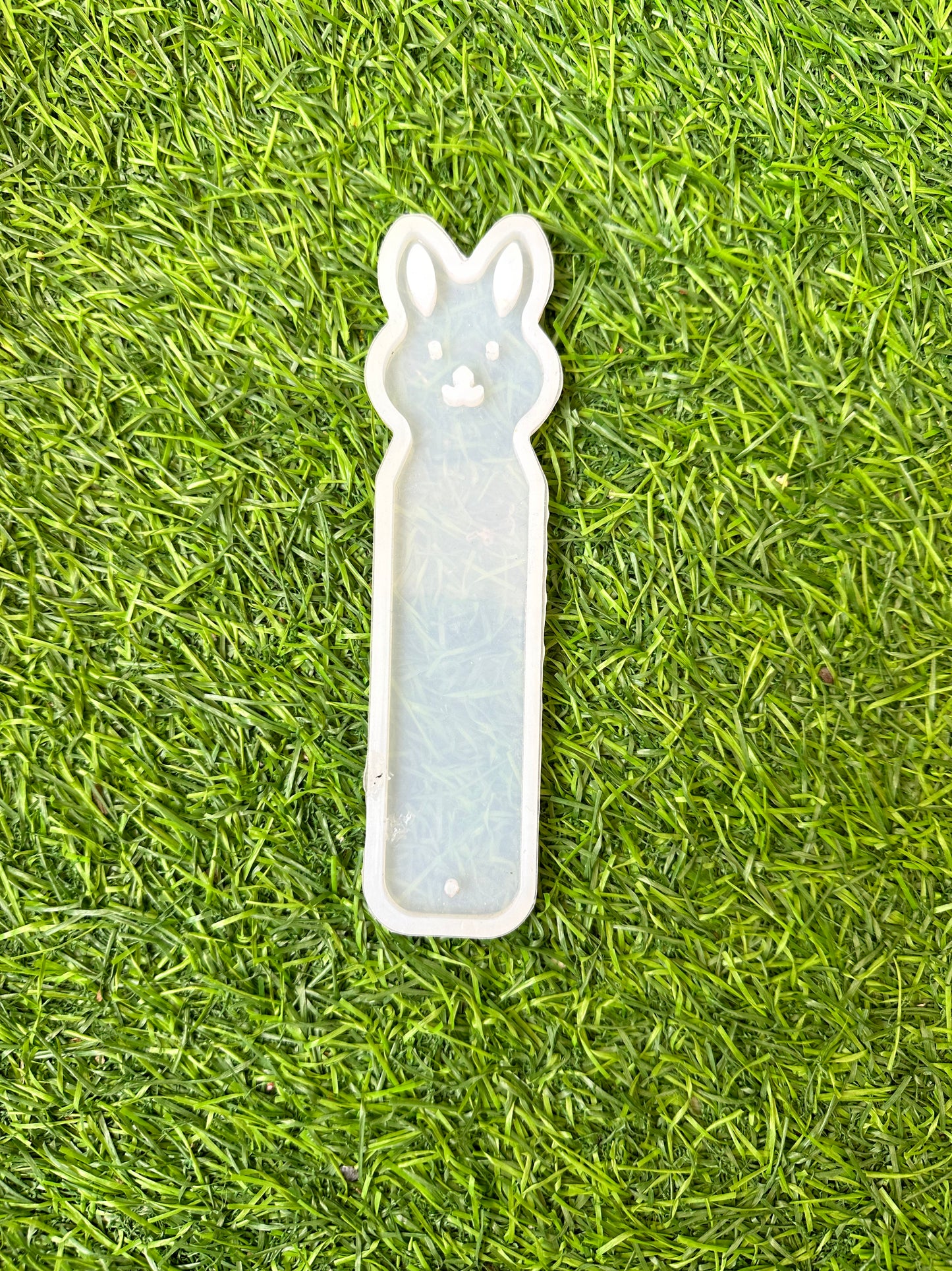 Bookmark mould