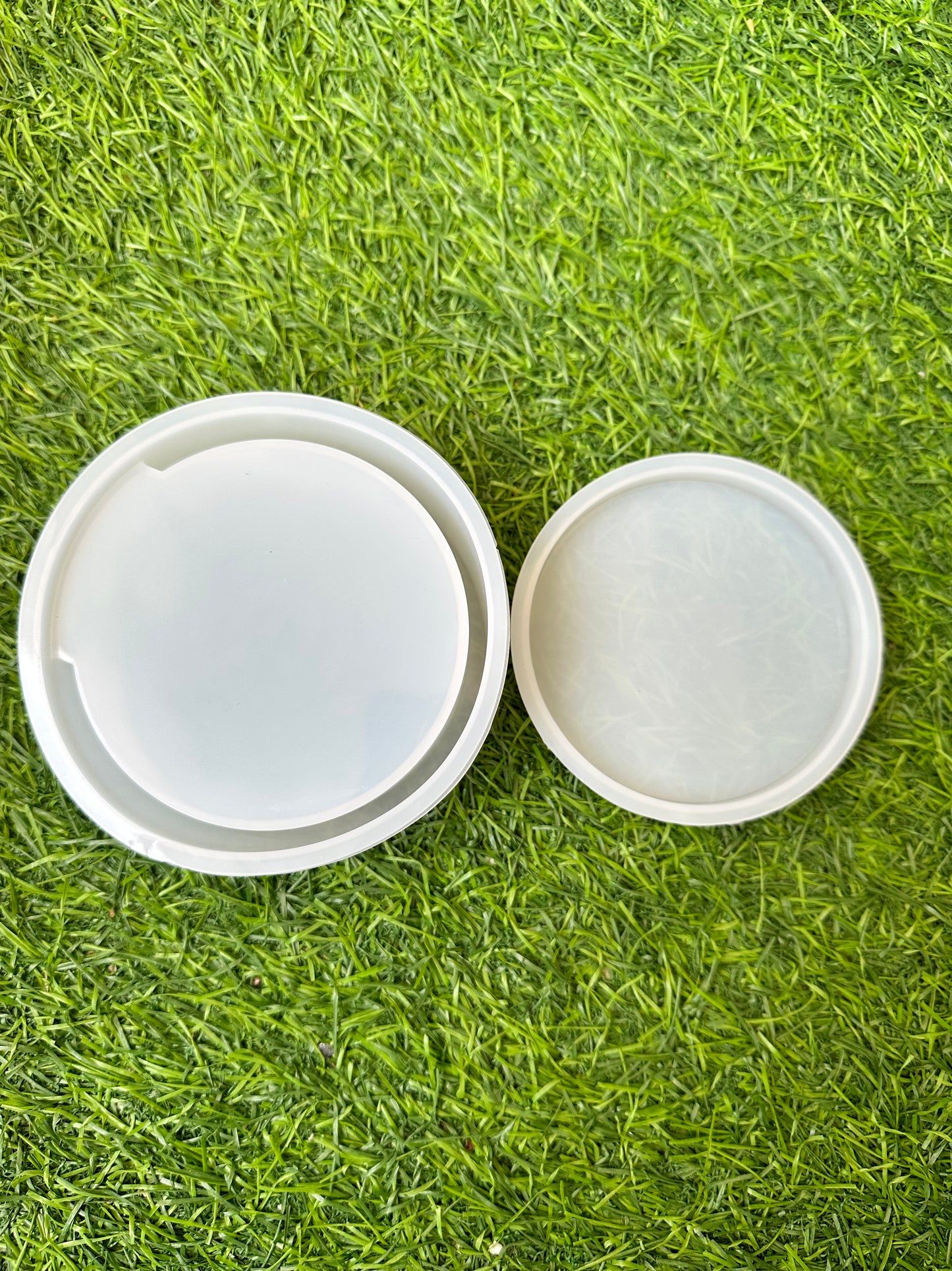 Coasters with stand circle