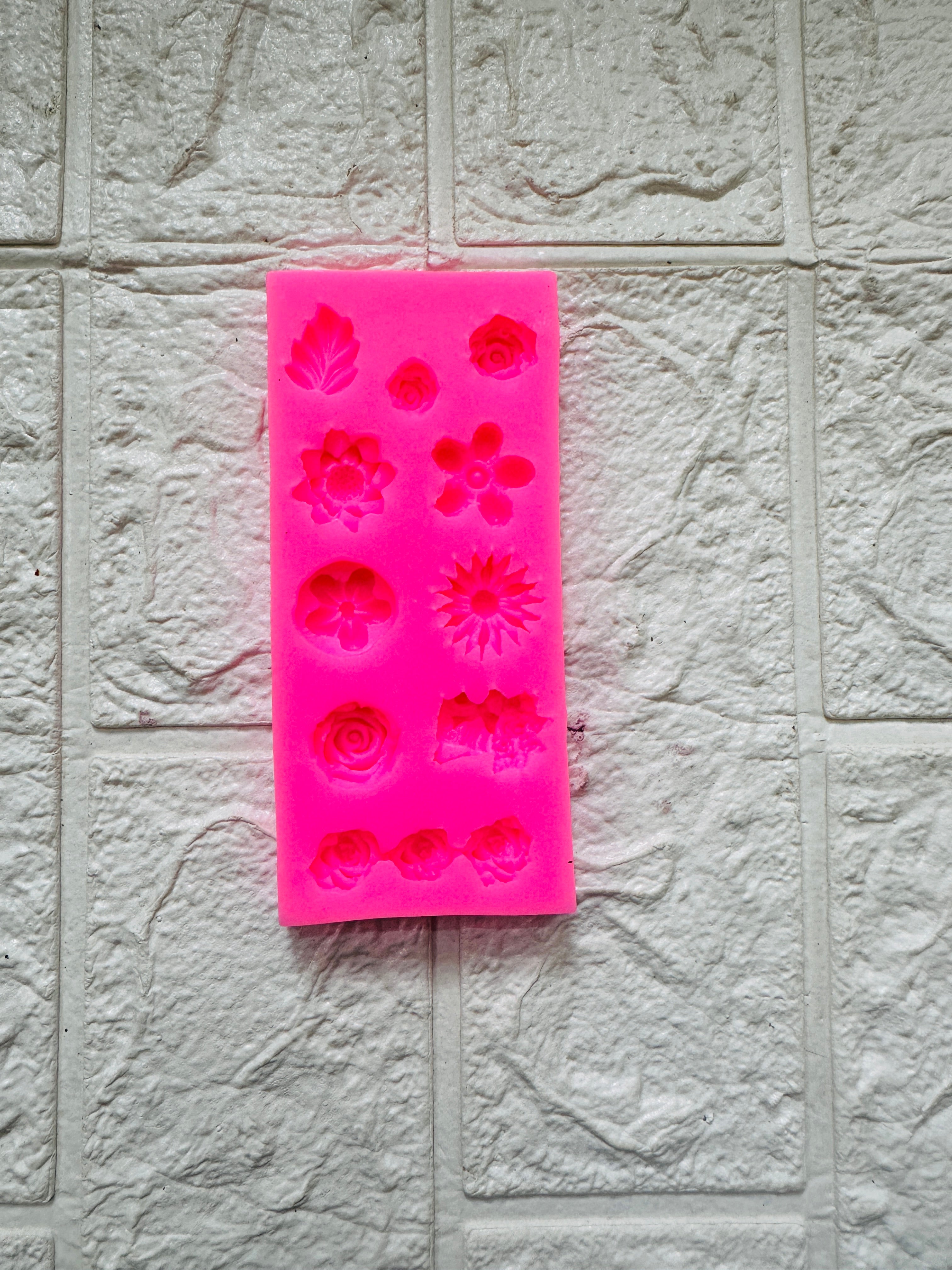 12 in 1 Pink 3D Flower mould – Jinalresinstudio