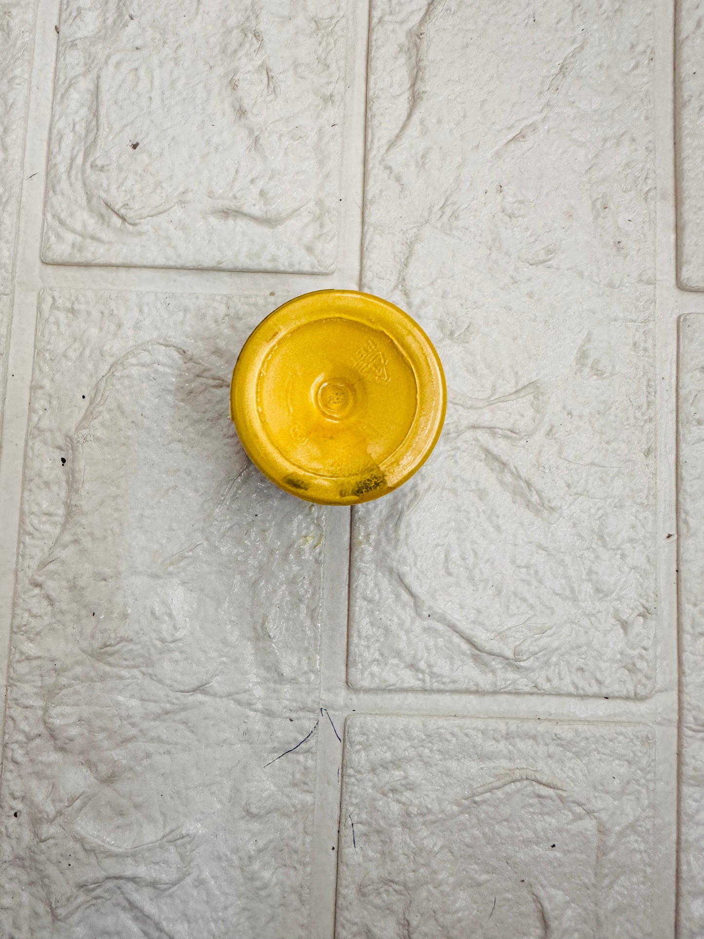 Metallic Golden yellow pigment
