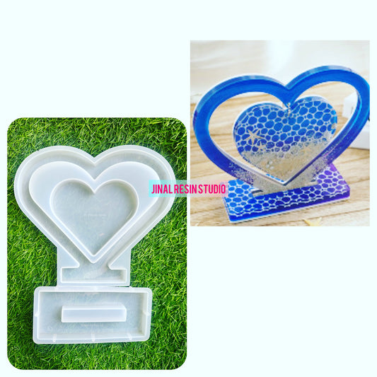 Heart mould with stand