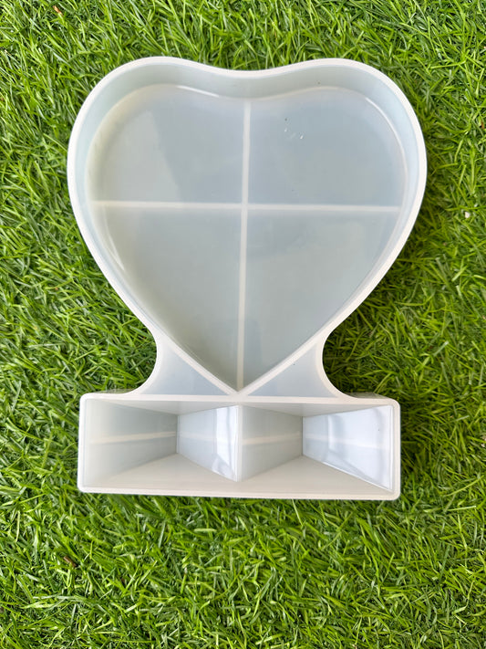 Heart stand mould